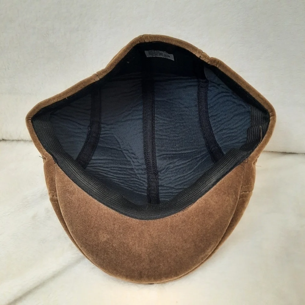 Vintage Feraricci brown velvet newsboy hat